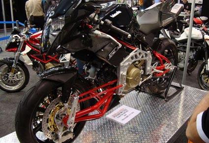 أكبر مهرجان للدرّاجات الناريّة في دبي